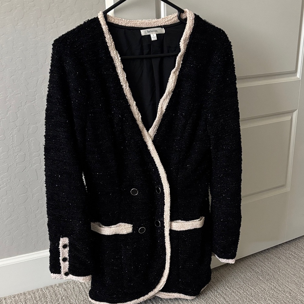 New 🆕 Designer Inspired Black and Cream Women's Jacket blazer